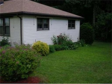 90 Homestead Ave, Holyoke, MA 01040 - photo 6