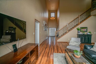 4905 Cornice Dr, Bismarck, ND 58503 - photo 4