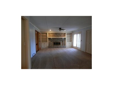 Huge Family Room with Fireplace and Wet Bar