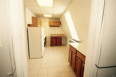 510 N 6th St unit 4, Allentown, PA 18102 - photo 5