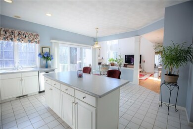 205 Castle Rocks Rd, Warwick, RI 02886 - photo 3