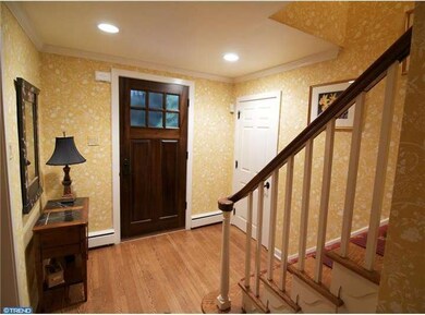 914 Weldon Ln, Bryn Mawr, PA 19010 - photo 2