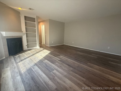 5303 E 32nd Place unit A, Tulsa, OK 74135 - photo 6