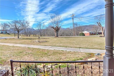 490 Old Newfound Rd, Leicester, NC 28748 - photo 3