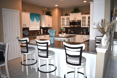 Breakfast Bar for additional seating.