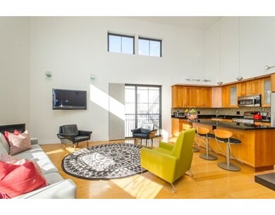 55 Station St unit 2B, Brookline, MA 02445 - photo 3