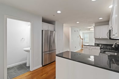 47 Alder St unit 6, Waltham, MA 02453 - photo 6