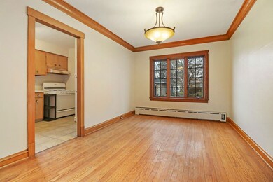 814 Westmoreland Ave, Waukegan, IL 60085 - photo 6