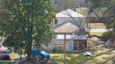 329 W Jones Street, Trenton, NC 28585