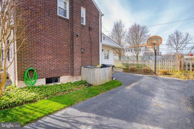 225 Pinehurst Rd, Wilmington, DE 19803 - photo 2