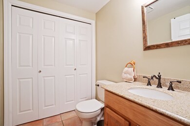 22 Andover Down unit U274, Nashua, NH 03063 - photo 6