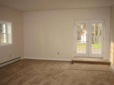 15 Richard St, Taunton, MA 02780 - photo 7