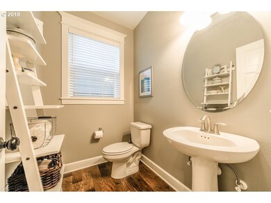 15492 SE Pioneer Dr, Clackamas, OR 97015 - photo 4