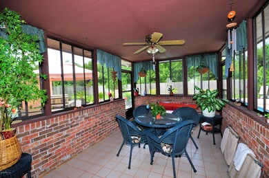 5405 Teakwood Ln, Jacksonville, FL 32244 - photo 7