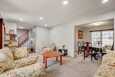 10 Cambridge Dr, Howell, NJ 07731 - photo 4