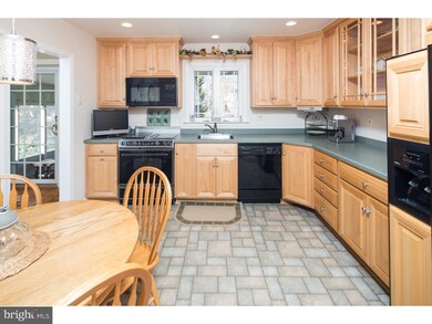 601 Ivydale Rd, Wilmington, DE 19803 - photo 3