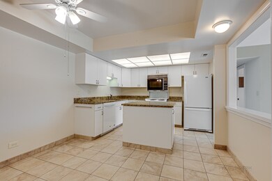 702 Waukegan Rd unit A304, Glenview, IL 60025 - photo 7