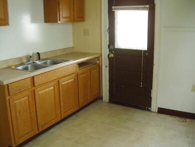 2740 Sutton Ave, Columbus, OH 43204 - photo 6