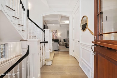 2-web-or-mls-50-sound-view-dr-unit-4