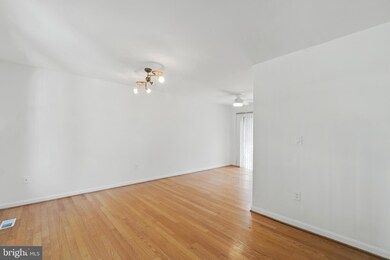 17400 Monitor Dr, Olney, MD 20832 - photo 5