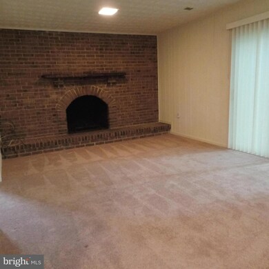 1 Butternut Way, Sterling, VA 20164 - photo 4