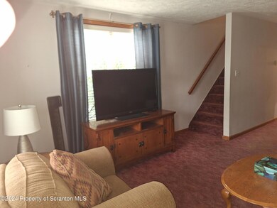 27 Dean St, Scranton, PA 18509 - photo 6