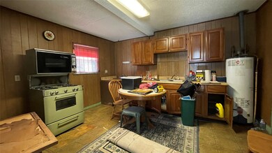 6818 Hoffman St, Houston, TX 77028 - photo 7