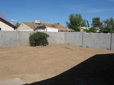 Tonopah privacy fence