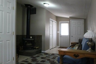 421 SE K St, Grants Pass, OR 97526 - photo 5