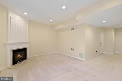 5116 Observation Way, Alexandria, VA 22312 - photo 4