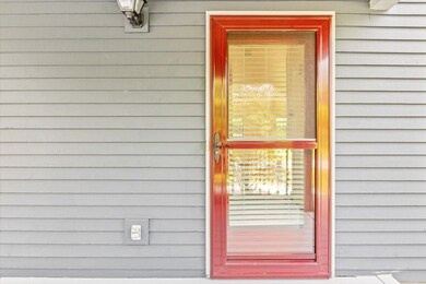 144 Creekside Dr, Shelburne, VT 05482 - photo 2