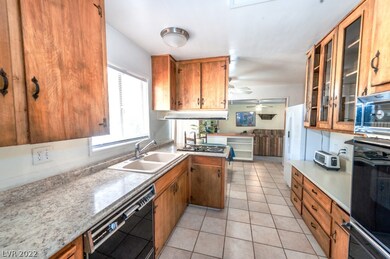 Kitchen with extra Storage