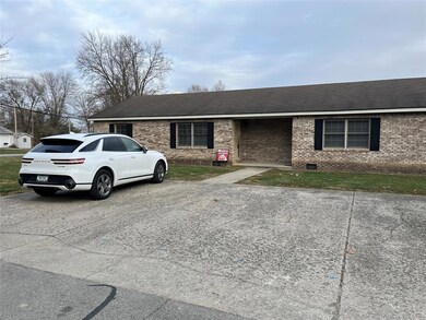 115 N Huston St, Ingalls, IN 46048 - photo 3