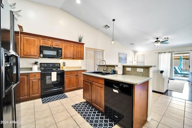 2801 N 106th Ln-14