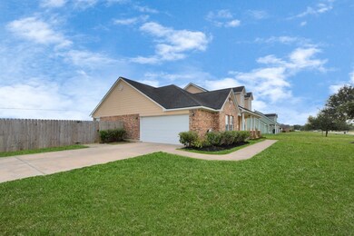 11215 Dale Jean Dr, Needville, TX 77461 - photo 7