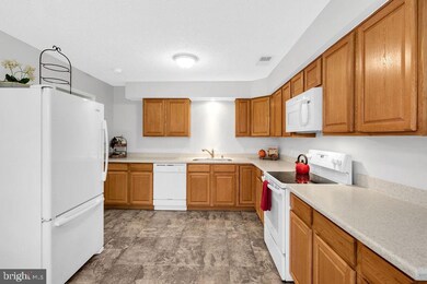 3237 Old Charles Town Rd, Berryville, VA 22611 - photo 6