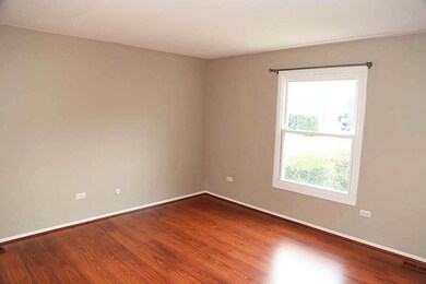 1075 Glouchester Harbor unit 2702, Schaumburg, IL 60193 - photo 4