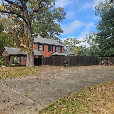 900 N James Ave, McComb, MS 39648 - photo 3