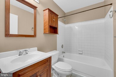 4313 Dana St, Baltimore, MD 21229 - photo 7