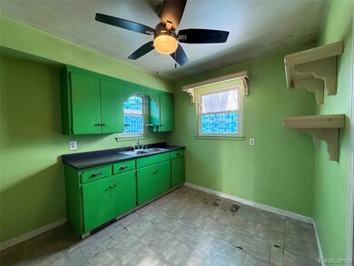 3530 Arlene Ave, Flint, MI 48503 - photo 5
