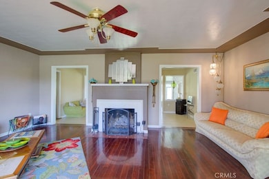 651 E 21st St, Merced, CA 95340 - photo 5