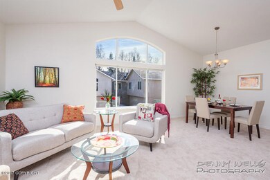 Living Room-20170422-7142