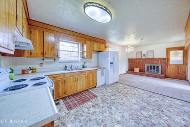 8525 Pleasant Hill Rd, Knoxville, TN 37924 - photo 5