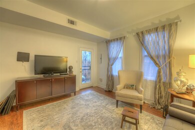 Living/Dining Area