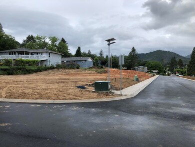 1792 Daffodil Ln, Grants Pass, OR 97526 - photo 5