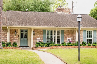 10007 Ella Lee Ln, Houston, TX 77042 - photo 2