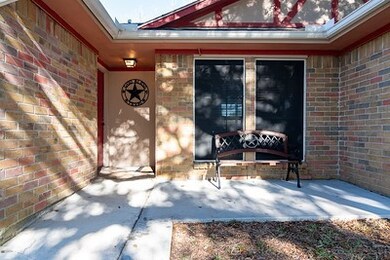 3106 Quail Run Dr, Alvin, TX 77511 - photo 3