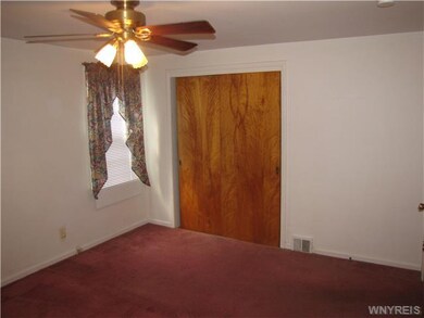 Bedroom Lower Bedroom #1