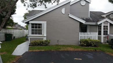 11071 SW 11th Place unit 124, Davie, FL 33324 - photo 2