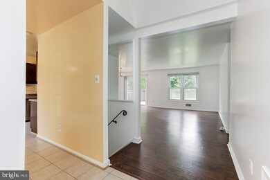 12514 Macduff Dr, Fort Washington, MD 20744 - photo 2